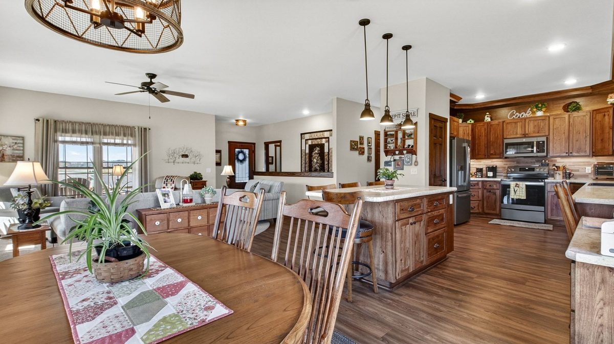N9370 County Road P, Blair WI 54616 - Residential house for sale - MLS #1600694 - image11