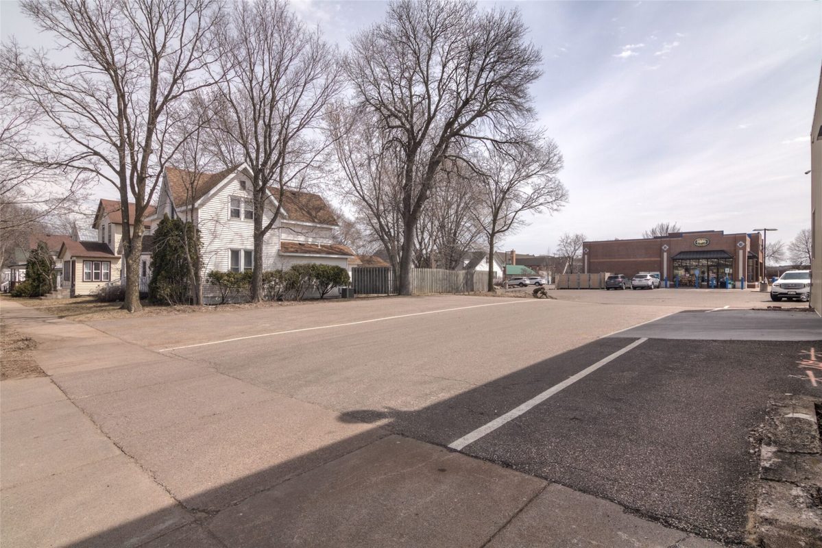 521 Bridge Street, Chippewa Falls WI 54729 - CommercialSale house for sale - MLS #1605820 - image24