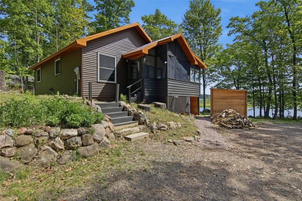 9826 Raven Lane Hayward WI 54843
