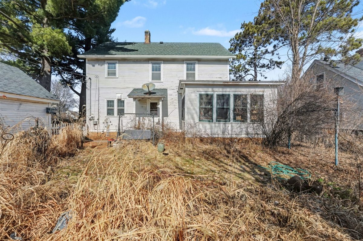 Residential at 321 Roosevelt Avenue, Eau Claire, WI 54701 — photo 15