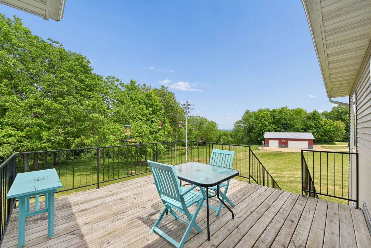 140 Hillcrest Court, Glenwood City, WI