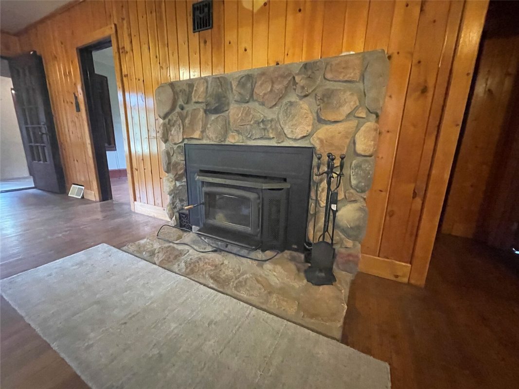 N8644 Lumbard Lane, Springbrook WI 54875 - Residential house for sale - MLS #1600874 - image14