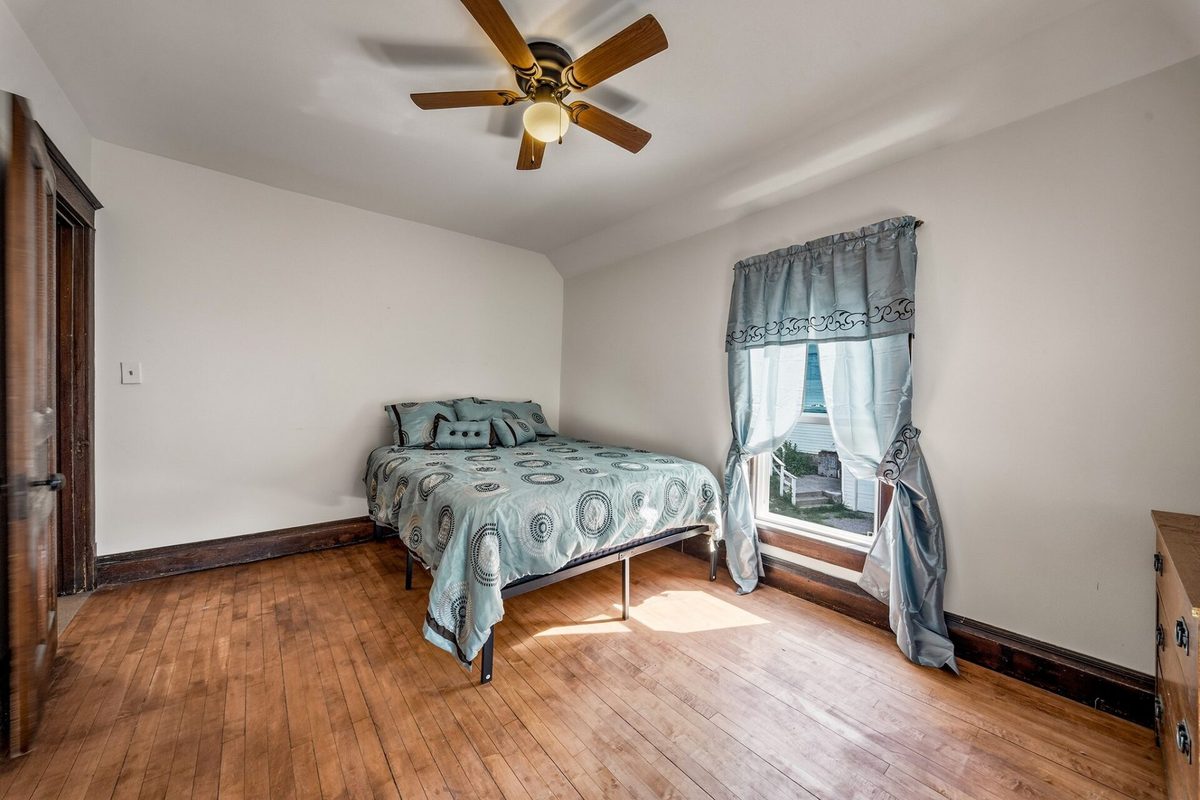 1551 Madison Street, Eau Claire WI 54703 - Residential house for sale - MLS #1604339 - image20