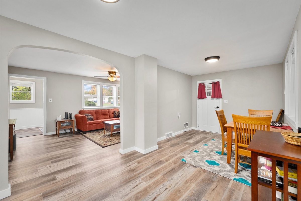 205 South Avenue, Chippewa Falls WI 54729 - Residential house for sale - MLS #1605704 - image10