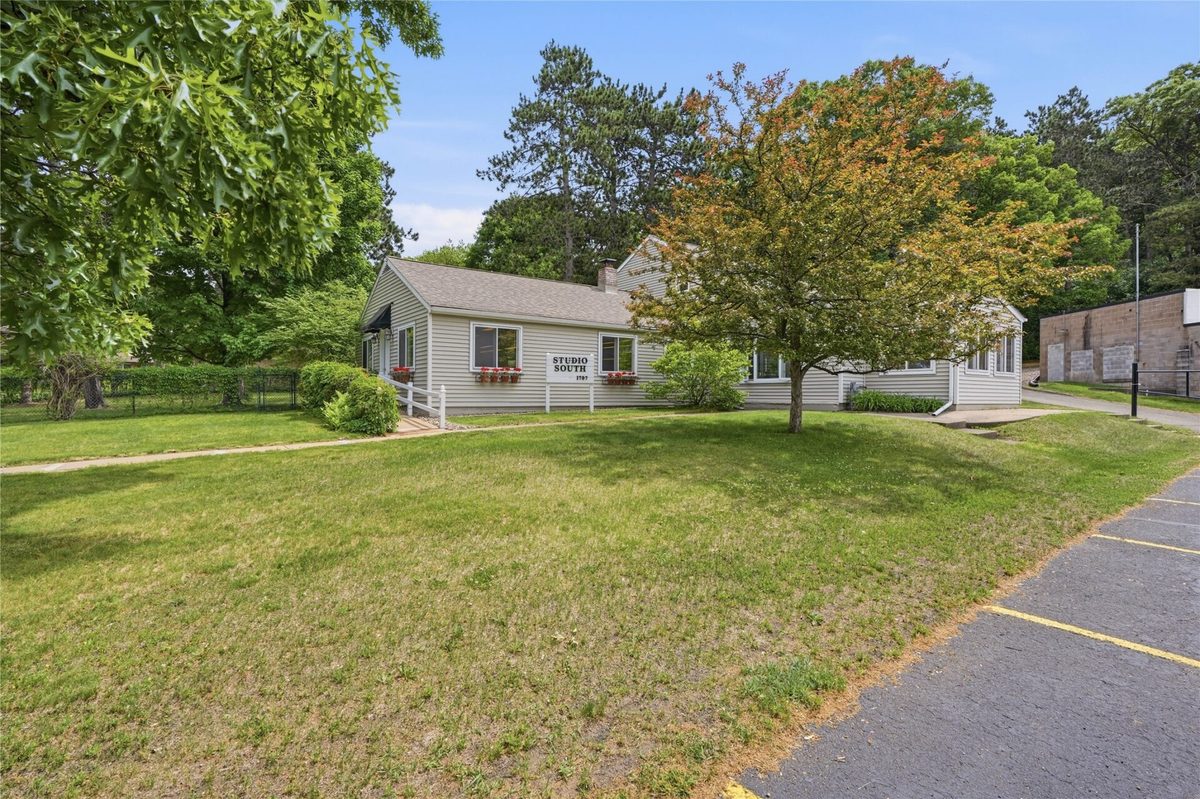 1707 South Street, Eau Claire WI 54701 - Residential house for sale - MLS #1601793 - image39