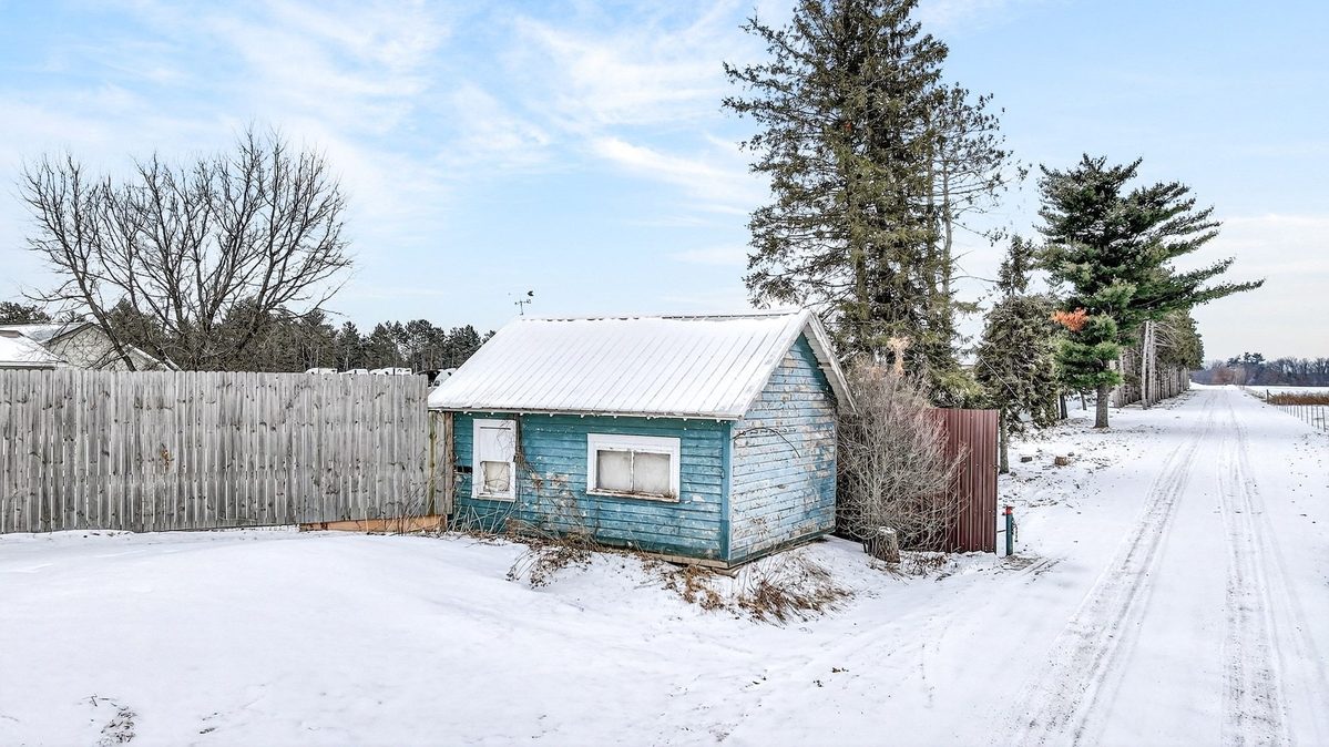 1631 Hwy 8 Highway Barron WI 54812 — photo 5