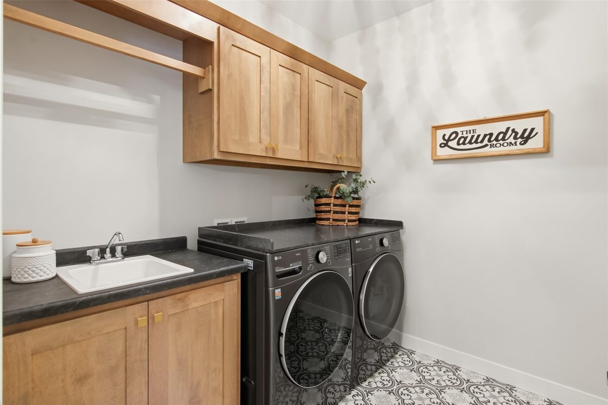 8777 Cottonwood Circle, Eau Claire WI 54701 - Residential house for sale - MLS #1602741 - image22