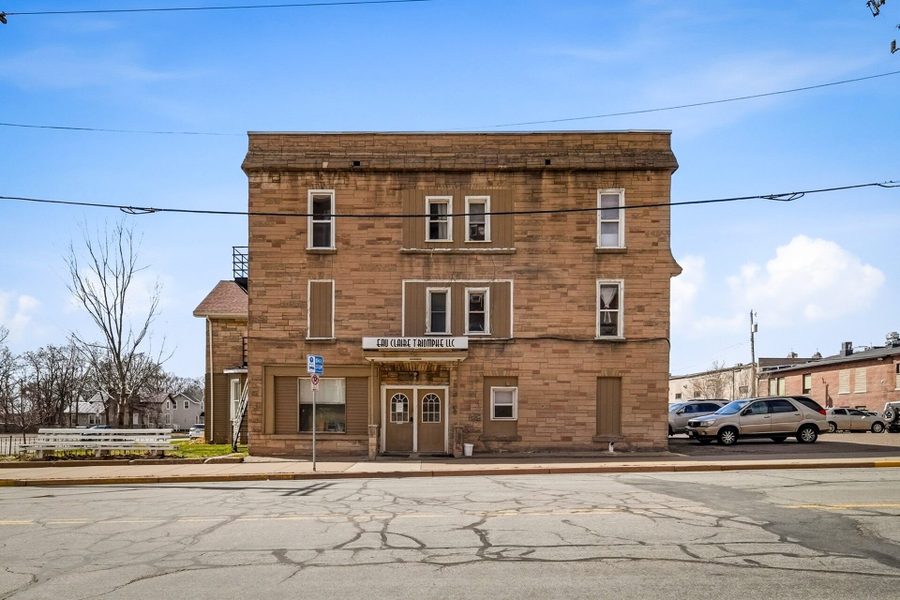 678 Wisconsin Street