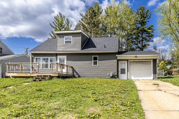 1031 Van Buren Street, Black River Falls, WI
