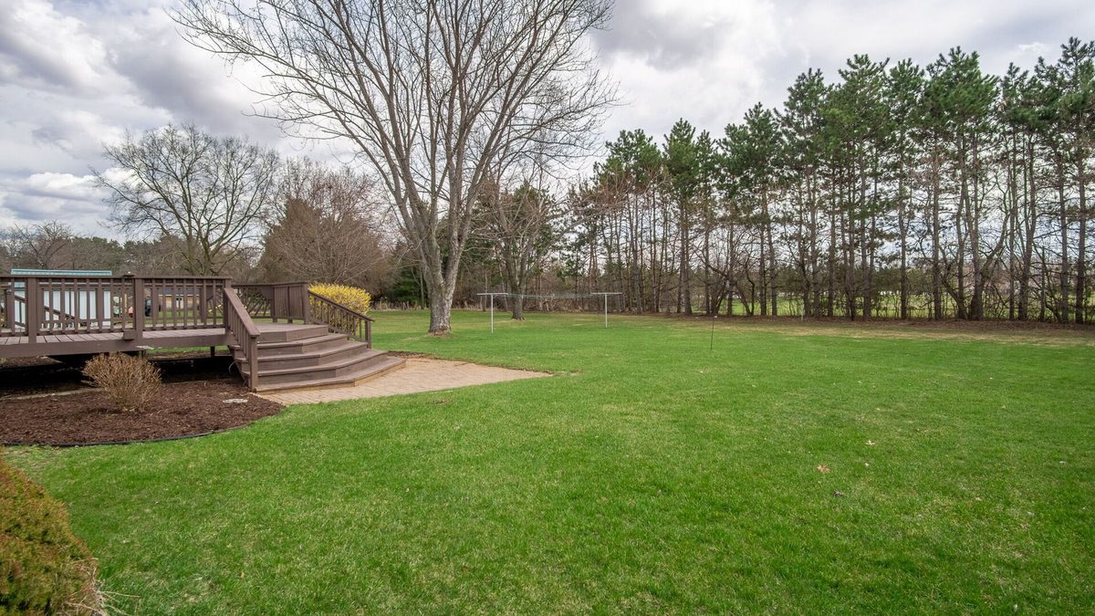5211 Hamilton Avenue Eau Claire WI 54701 — photo 43