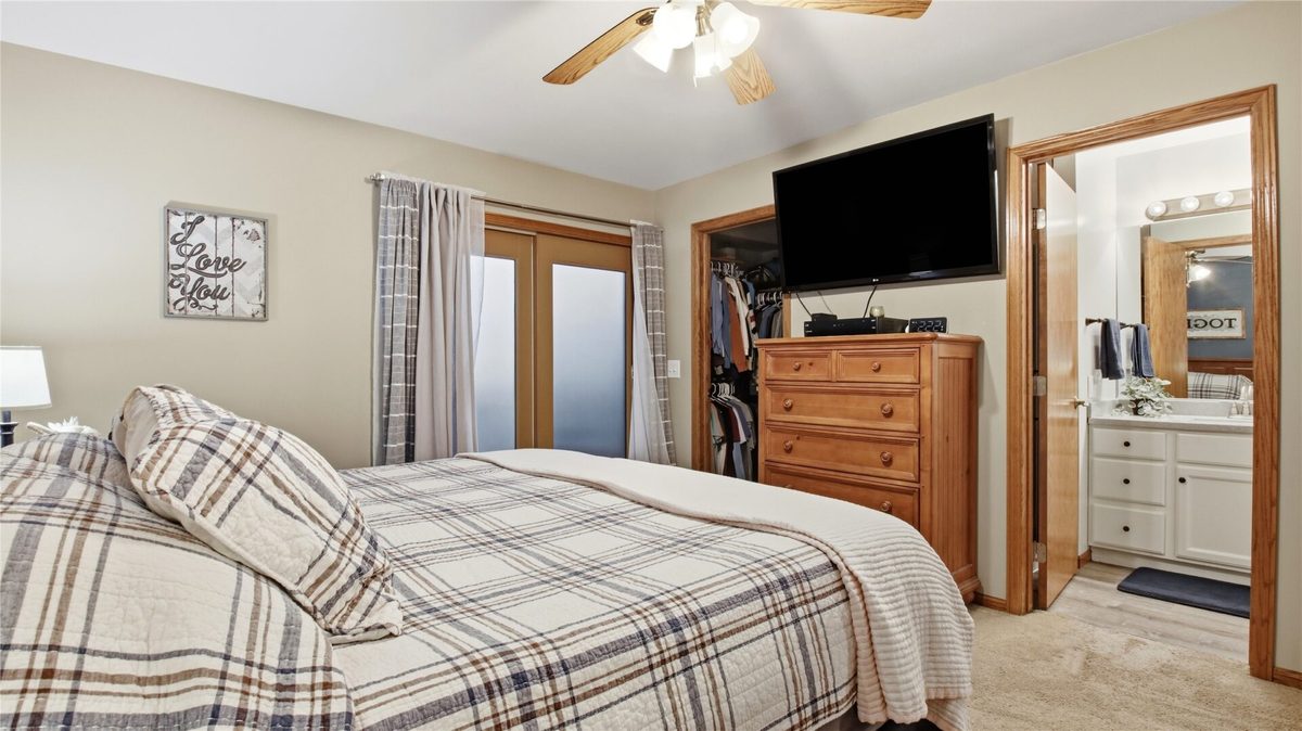 2737 Jeanne Lane, Eau Claire WI 54703 - Residential house for sale - MLS #1605974 - image15