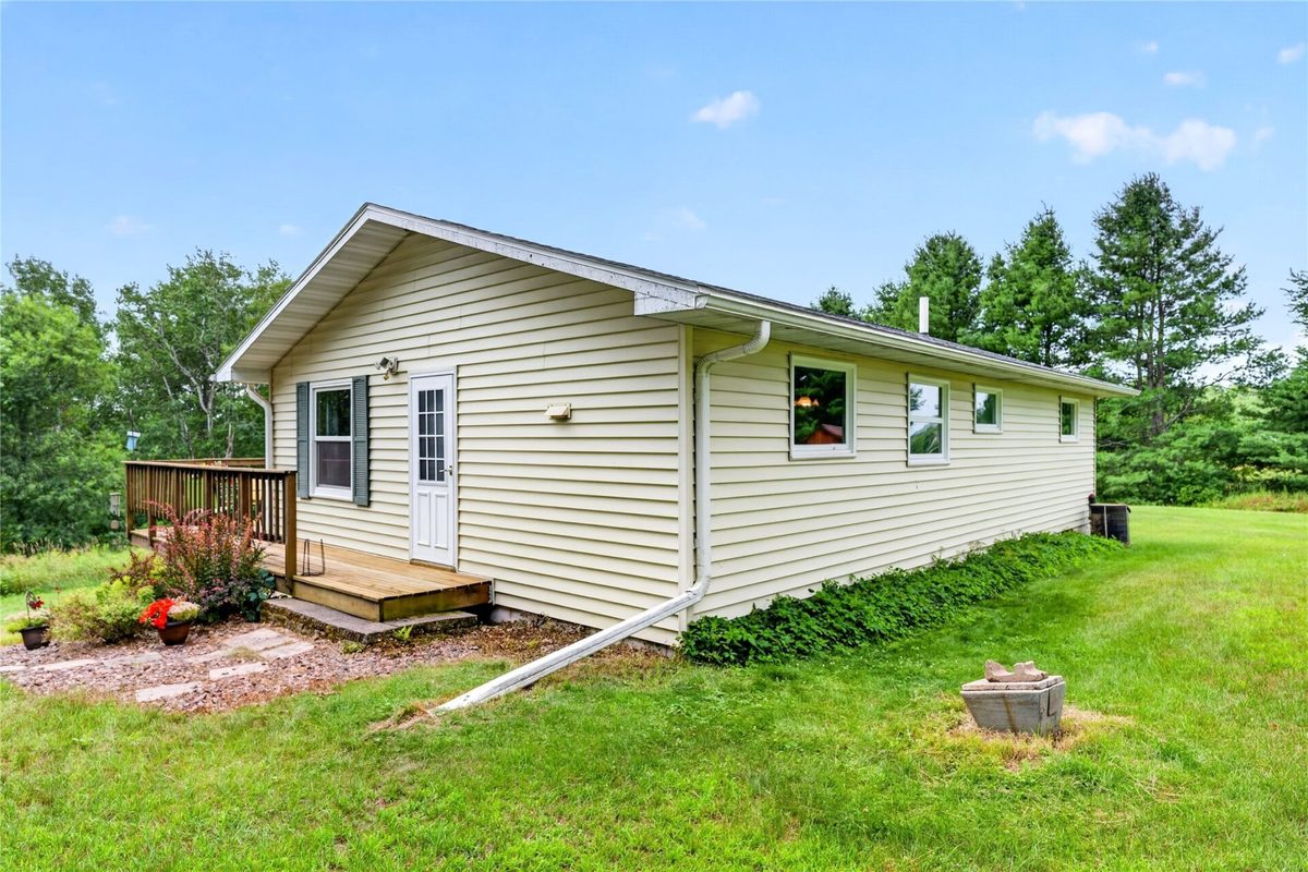 N2579 Willow Trail, Shell Lake WI 54871 - Residential house for sale - MLS #1603514 - image5