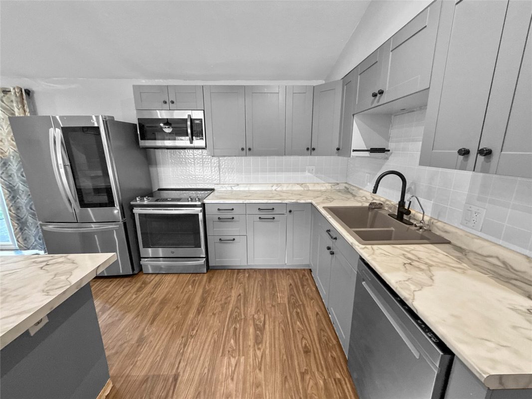 3019 Leslie Lane, Eau Claire WI 54703 - Residential house for sale - MLS #1605247 - image16