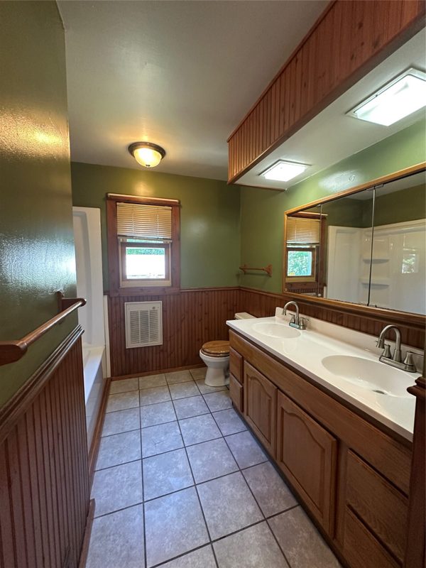 E910 Cedar Road, Eau Claire WI 54701 - Residential house for sale - MLS #1603236 - image10
