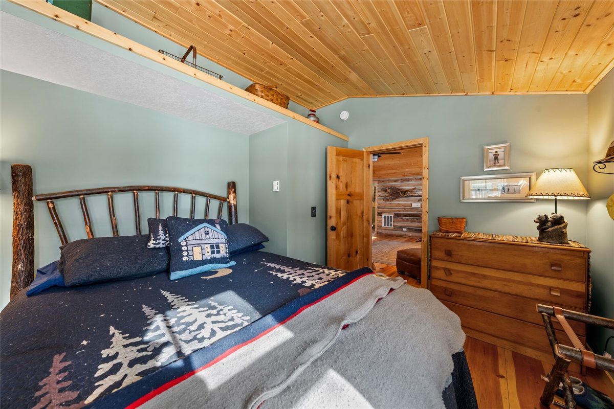 2922 Long Lake Road, Danbury WI 54830 - Residential house for sale - MLS #1601527 - image21