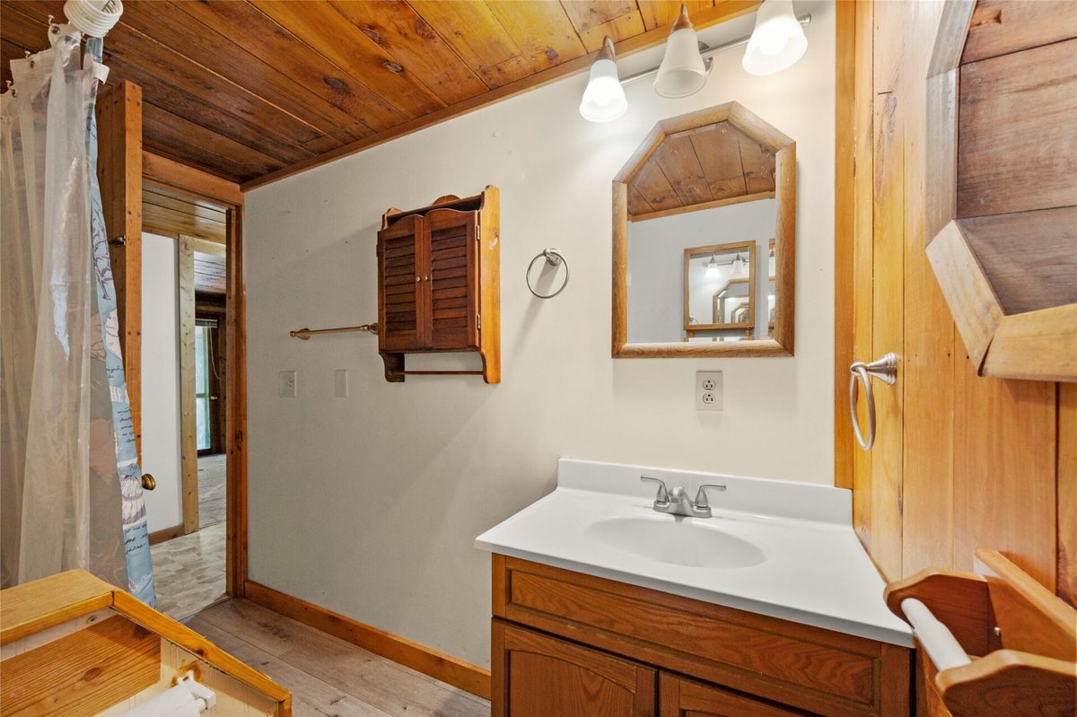 23414 Stoltz Road, Grantsburg WI 54840 - Residential house for sale - MLS #1606032 - image33
