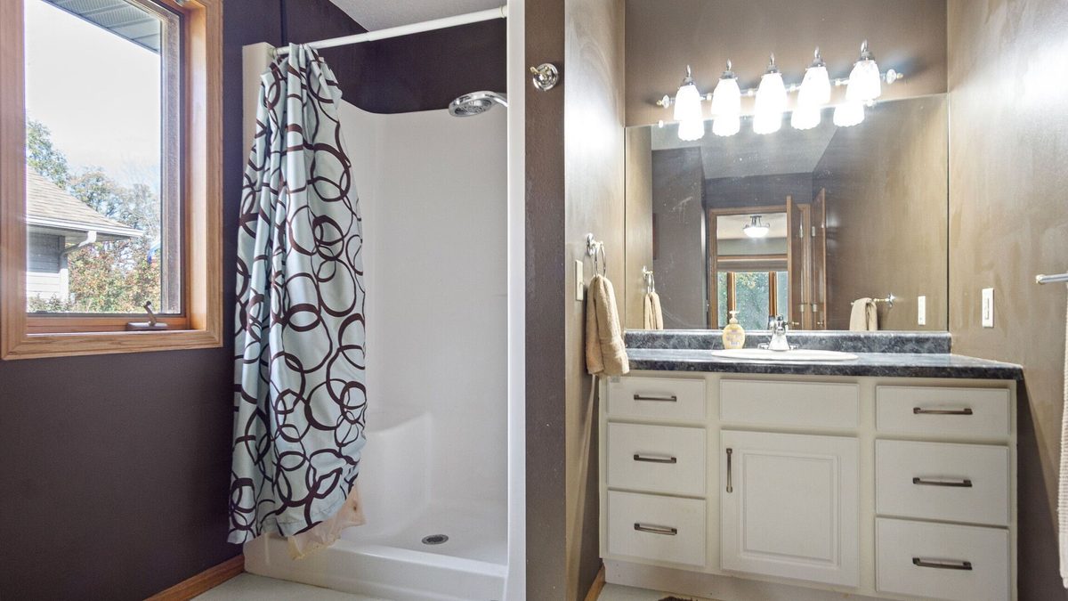 2922 Wayland Court, Eau Claire WI 54703 - Residential house for sale - MLS #1605913 - image30