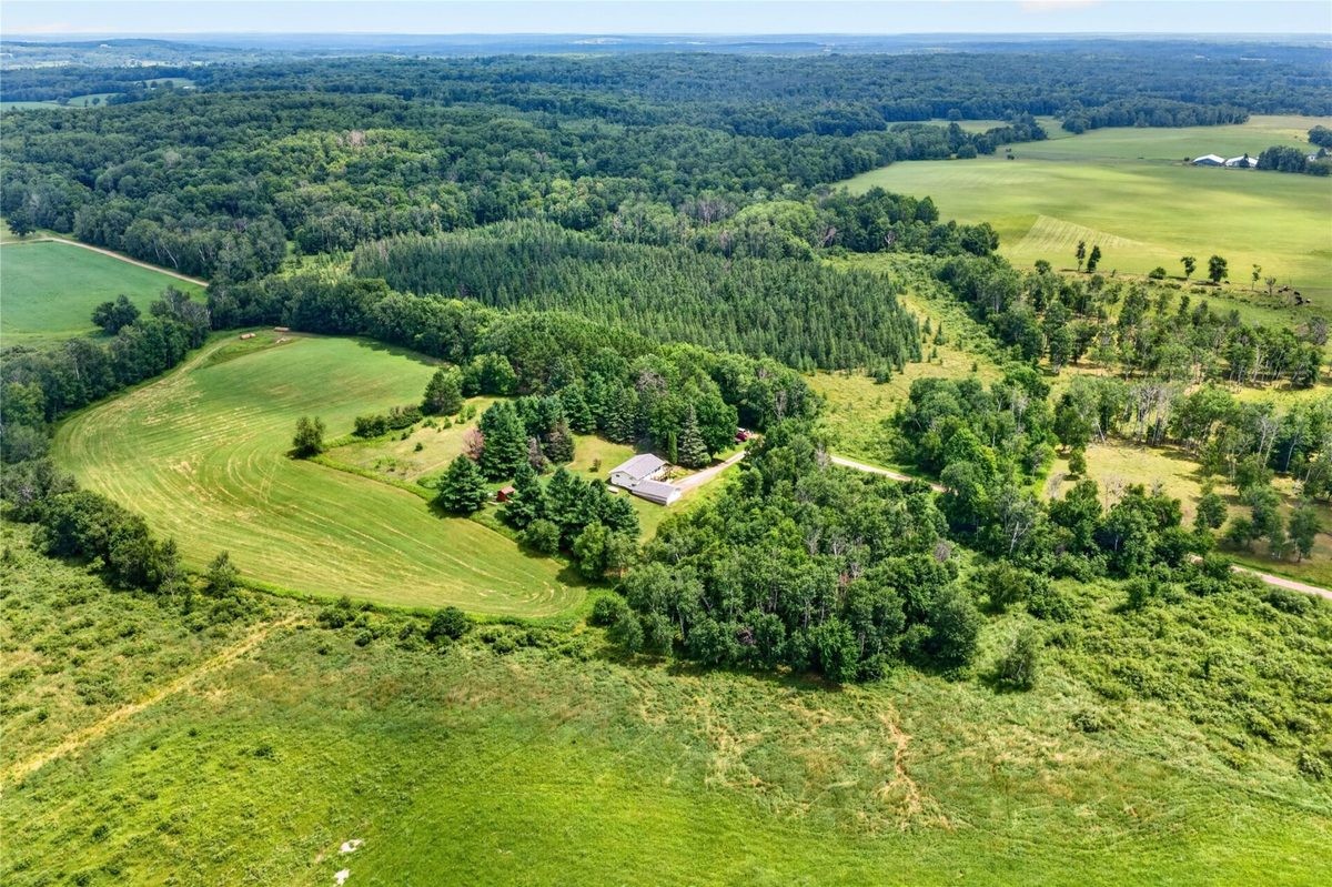 N2579 Willow Trail, Shell Lake WI 54871 - Residential house for sale - MLS #1603514 - image39