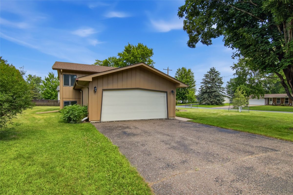 2003 4th Avenue, Menomonie WI 54751 - Residential house for sale - MLS #1602828 - image39