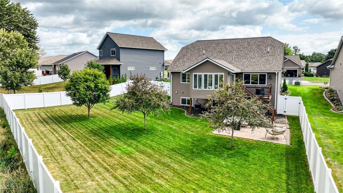 2168 Saint Andrews Drive, Altoona WI 54720 - Residential house for sale - MLS #1604585 - image36