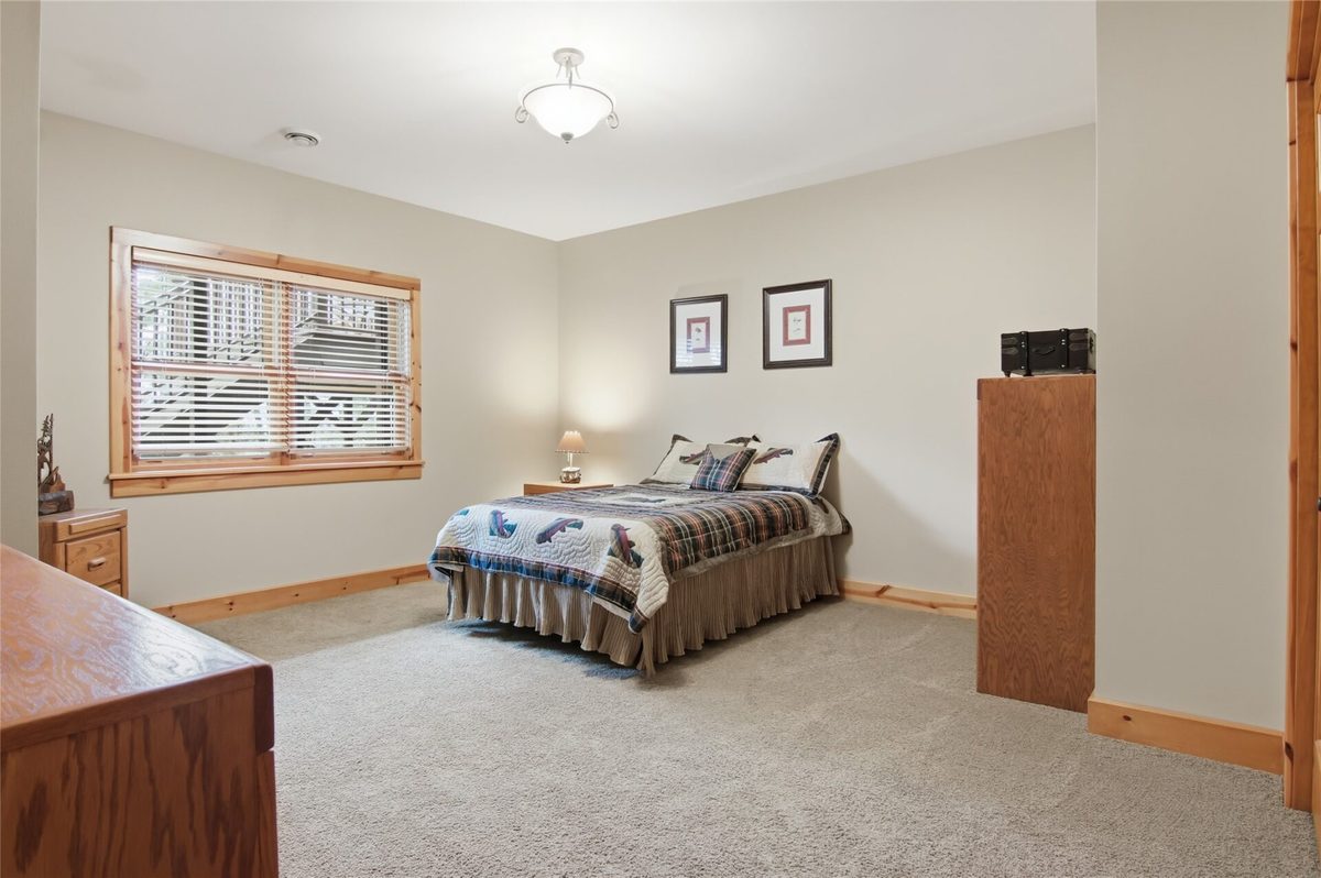 E8200 260th Avenue, Elk Mound WI 54739 - Residential house for sale - MLS #1600905 - image25