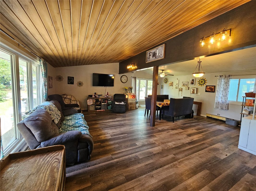305 Wisconsin Street, Chippewa Falls WI 54729 - Residential house for sale - MLS #1601896 - image5