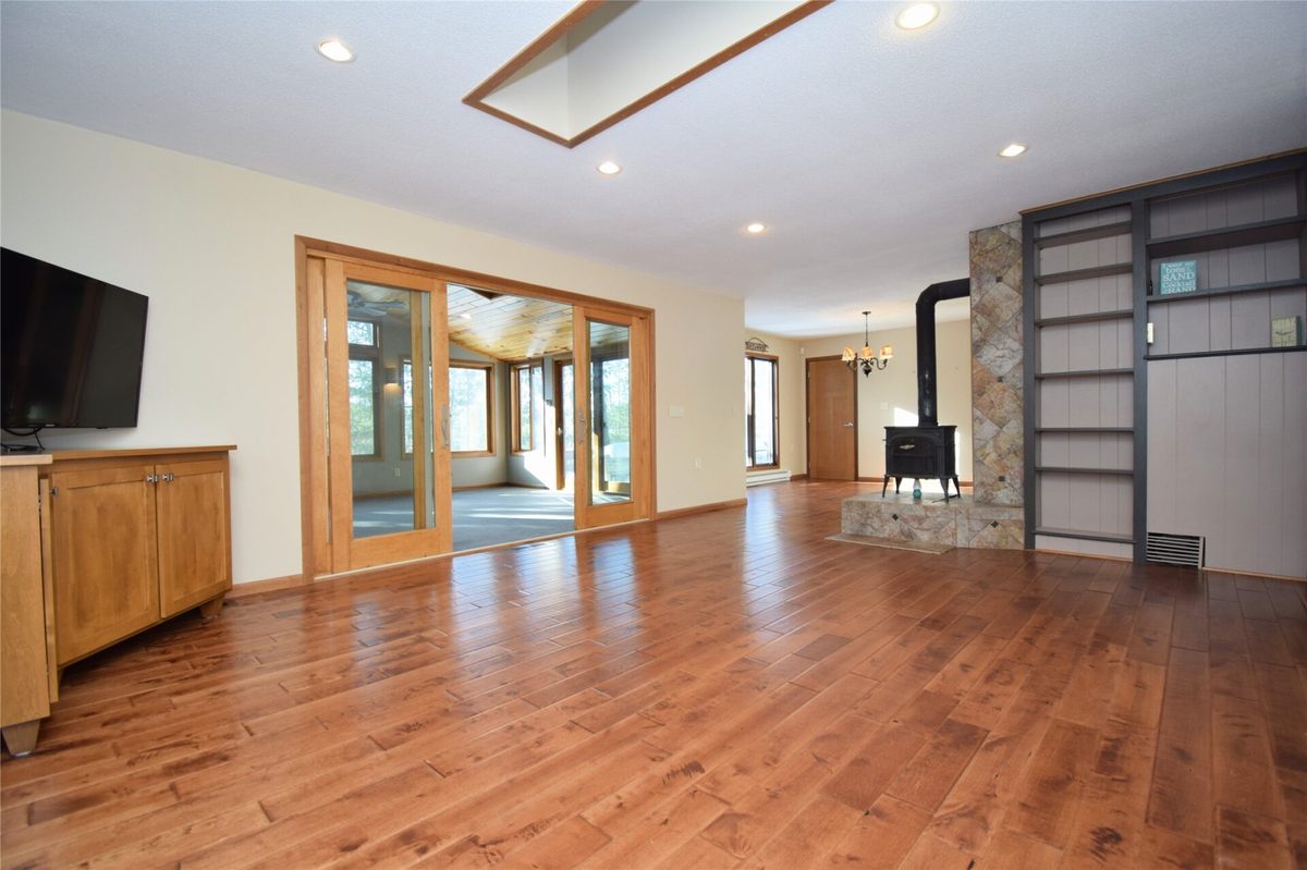 4549 Lunsman Drive, Danbury WI 54830 - Residential house for sale - MLS #1598219 - image11