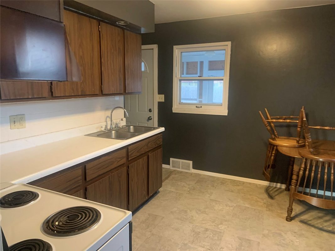 1518 Starr Avenue, Eau Claire WI 54703 - Residential house for sale - MLS #1604346 - image8