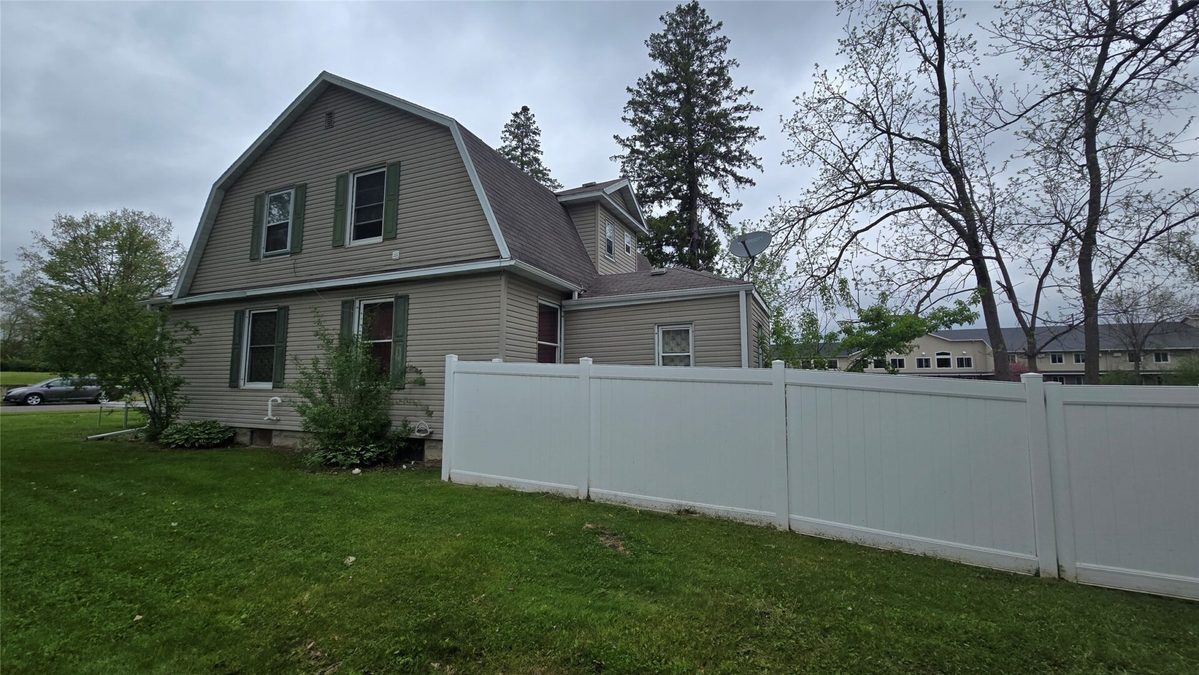 244 5th Street, Barron WI 54812 - ResidentialIncome house for sale - MLS #1601644 - image2