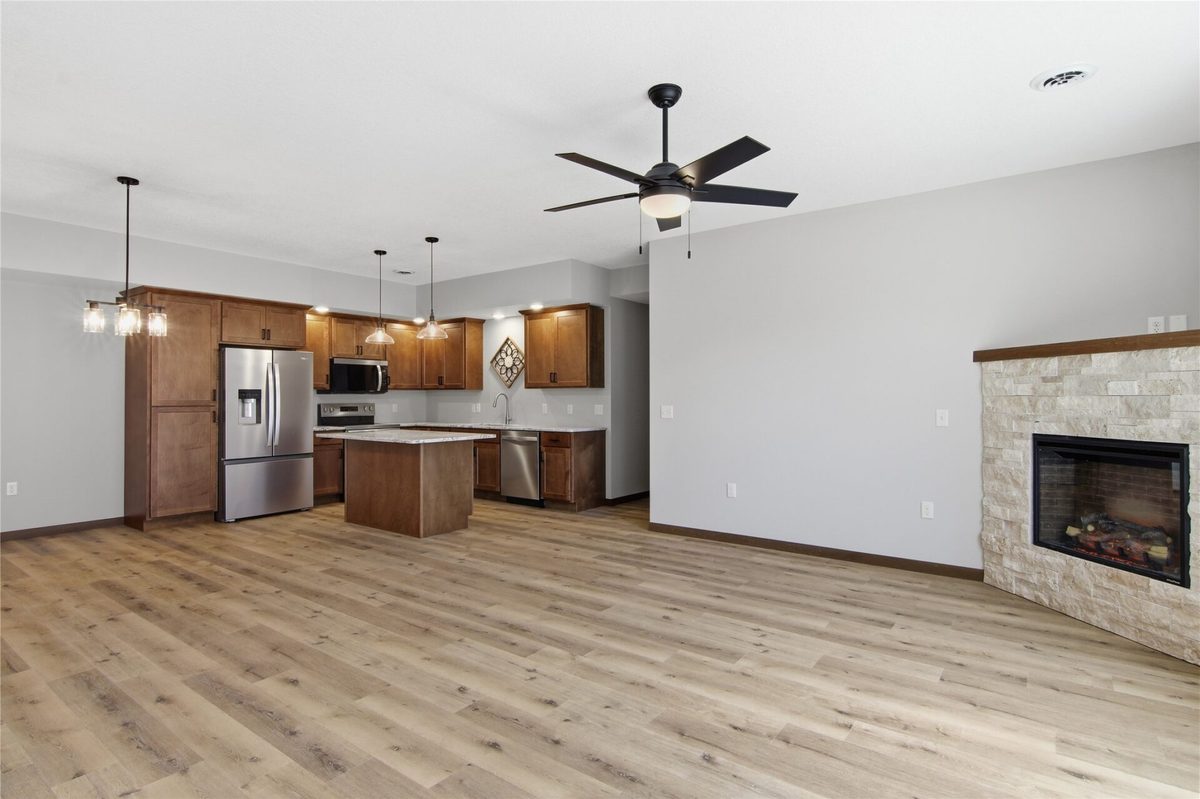 1321 Carpenter Avenue, Eau Claire WI 54703 - Residential house for sale - MLS #1602671 - image9