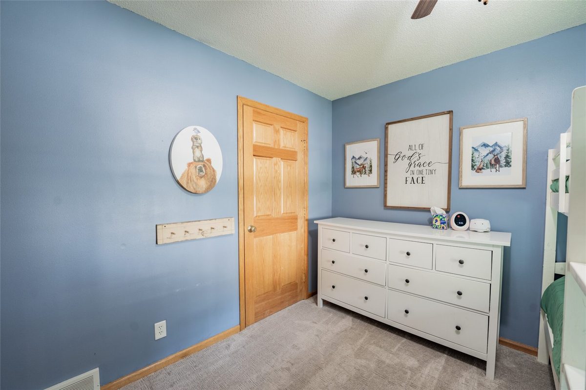 1704 Sierra Drive, Eau Claire WI 54701 - Residential house for sale - MLS #1604065 - image27
