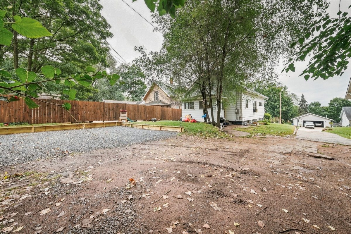 1548 Bellevue Avenue, Eau Claire WI 54703 - Residential house for sale - MLS #1605073 - image24