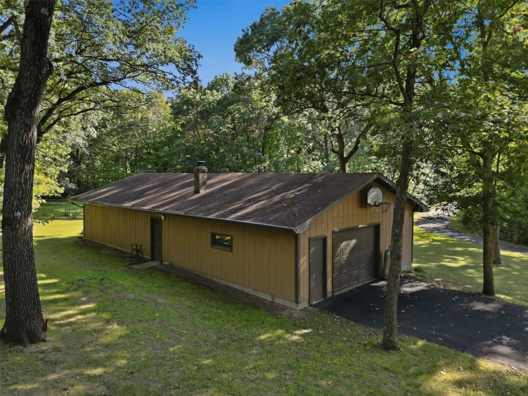 W2610 Rim Rock Road, Eau Claire WI 54701 - Residential house for sale - MLS #1604845 - image12