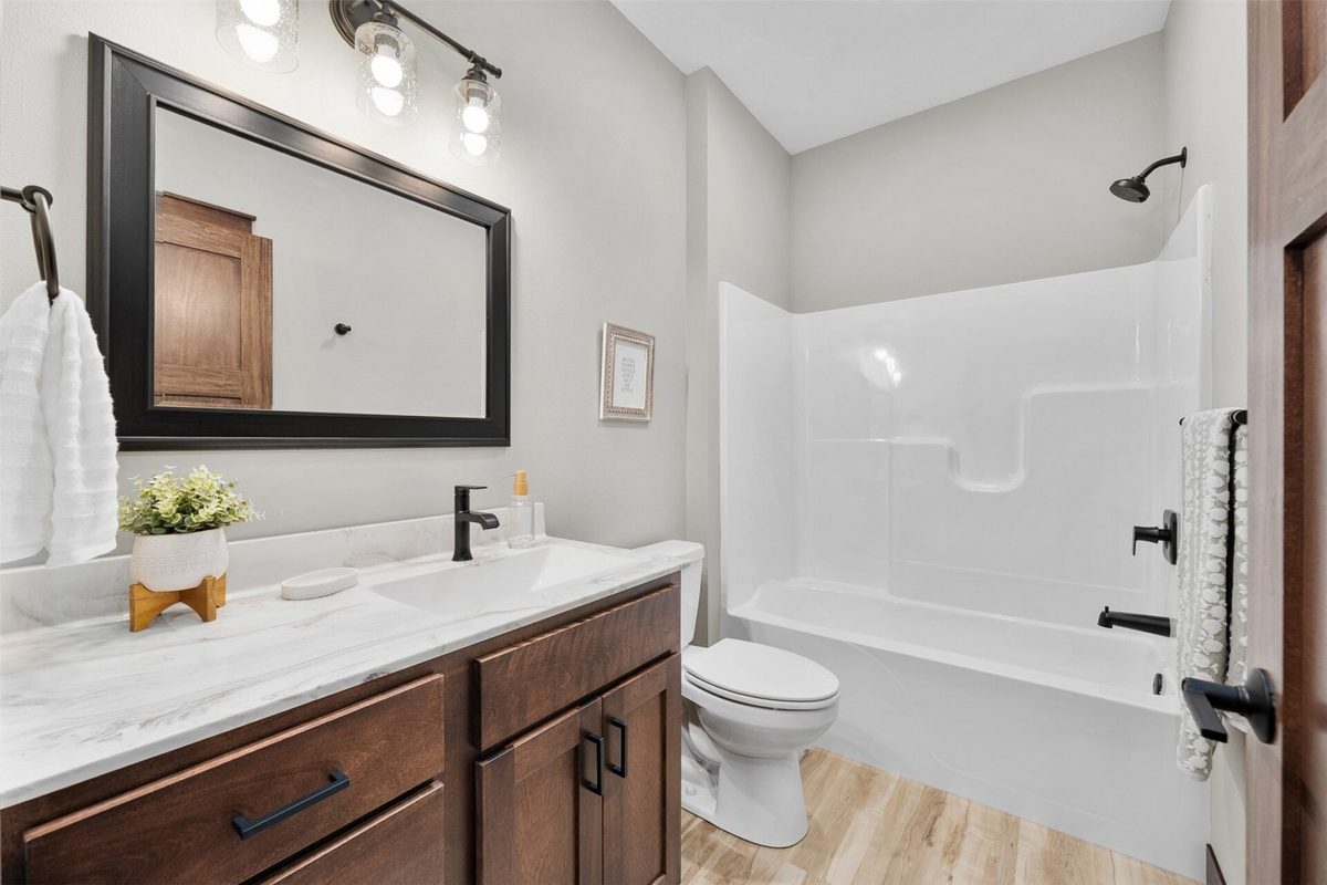 1137 Craven Court, Eau Claire WI 54703 - Residential house for sale - MLS #1602815 - image7
