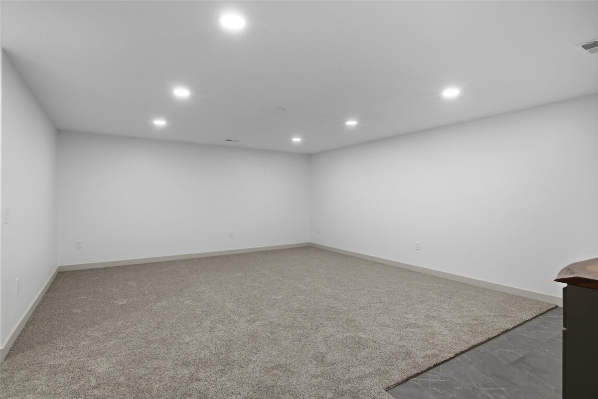 6735 Buck Tail Drive, Altoona WI 54720 - Residential house for sale - MLS #1603015 - image22