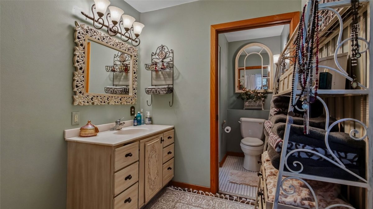 E445 Woodridge Drive, Eau Claire WI 54701 - Residential house for sale - MLS #1605347 - image20