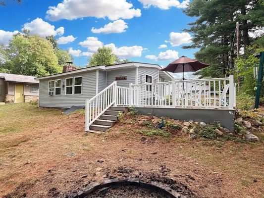 1374 21 3/4 Street Cameron WI 54822