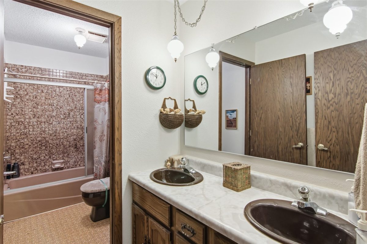 8145 Lowes Creek Road, Eau Claire WI 54701 - Residential house for sale - MLS #1605658 - image22