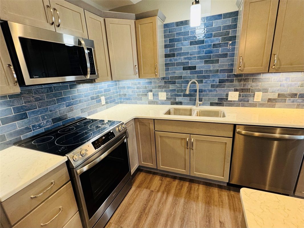 5523 Timber Trail, Eau Claire WI 54701 - Residential house for sale - MLS #1601511 - image9