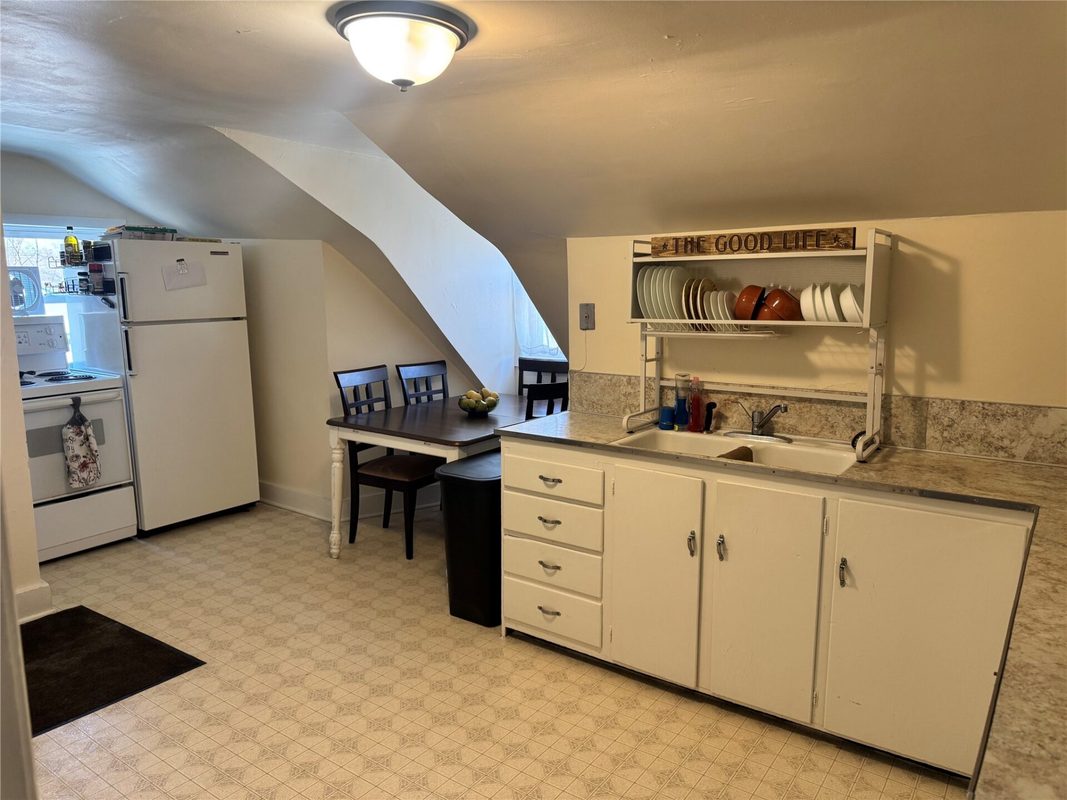 Residential Income at 1009-1011 Saint Augustine, Chippewa Falls, WI 54729 — photo 13