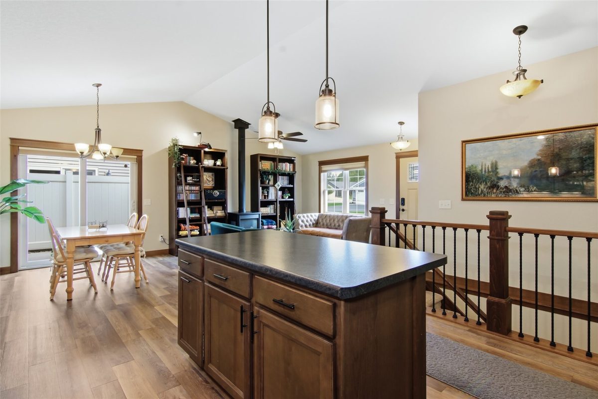 5592 Green Park Drive, Eau Claire WI 54703 - Residential house for sale - MLS #1604741 - image12