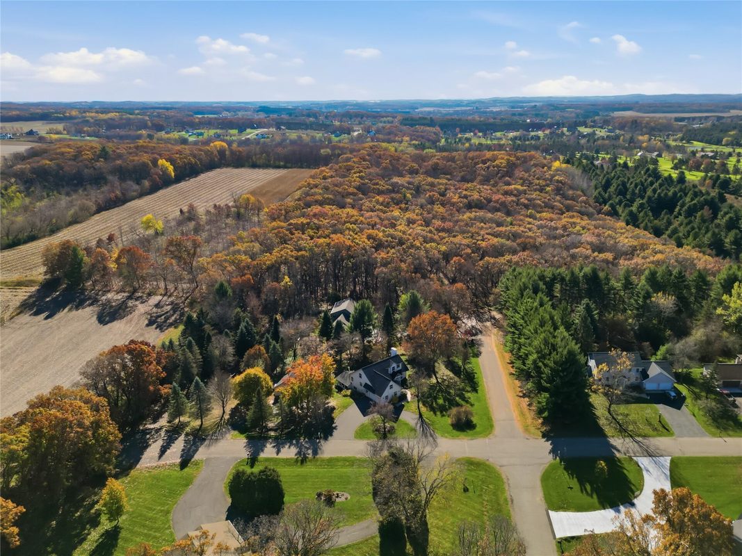 E4520 Woodfield Road, Eau Claire WI 54701 - Residential house for sale - MLS #1606297 - image53