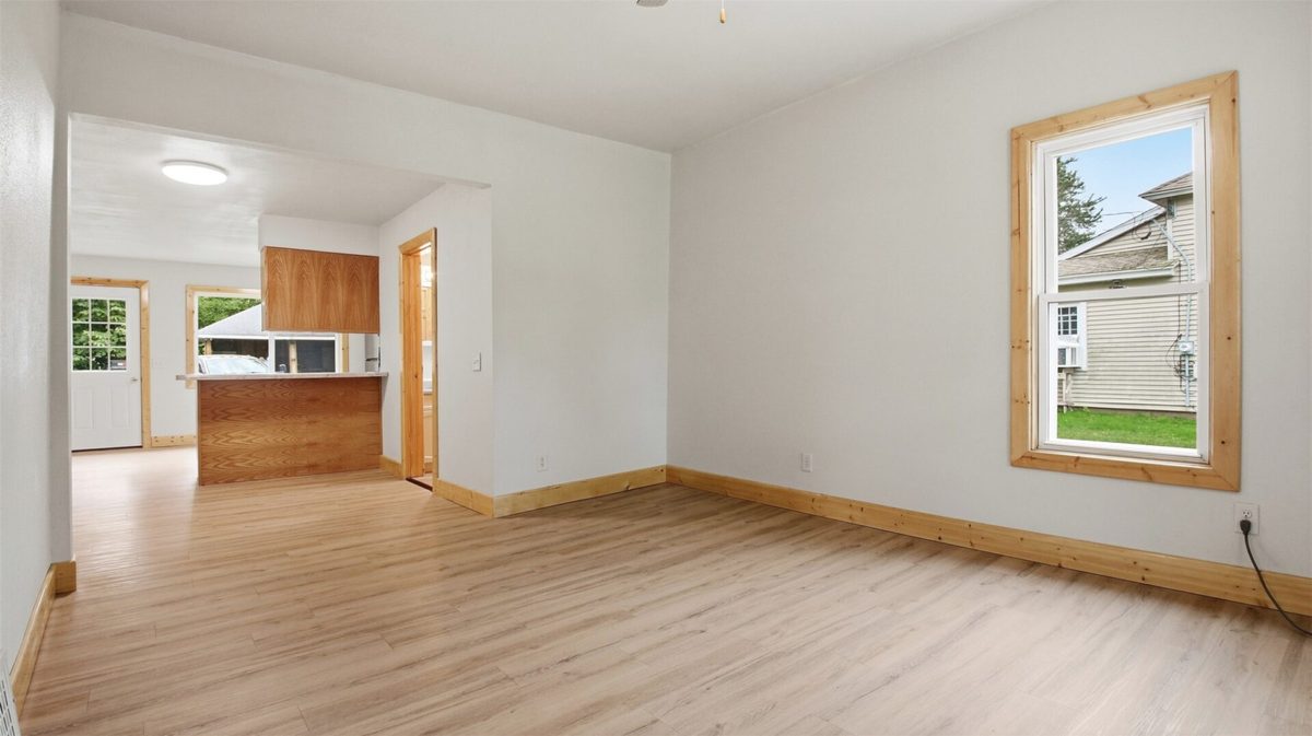 329 Washington Street, Stanley WI 54768 - Residential house for sale - MLS #1604501 - image8