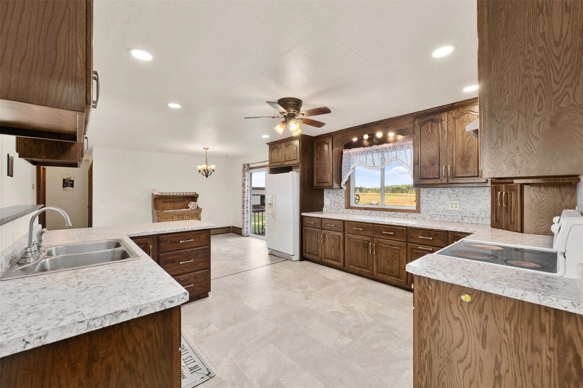 N16304 State Road 73, Thorp WI 54771 - Residential house for sale - MLS #1604759 - image13