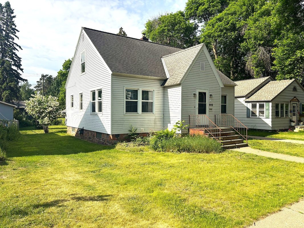 515 Oak Street, Spooner WI 54801 - Residential house for sale - MLS #1601745 - image2