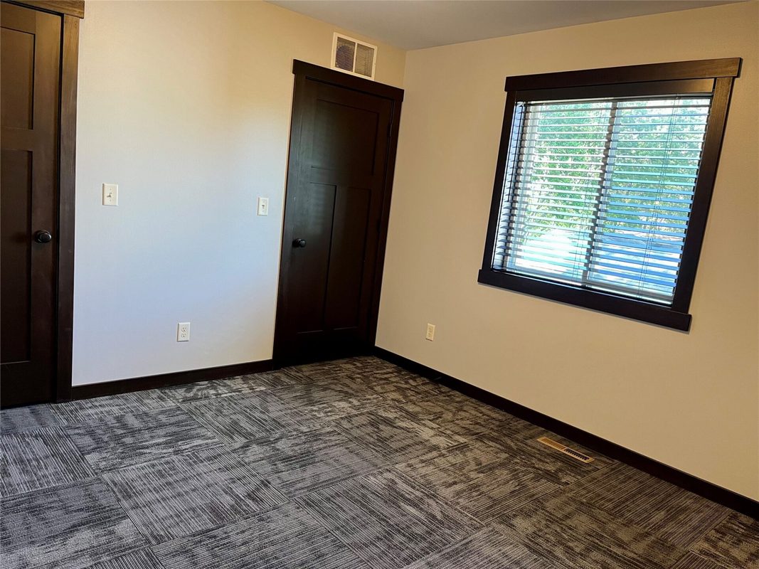 707 Division, Eau Claire WI 54703 - ResidentialIncome house for sale - MLS #1605369 - image8