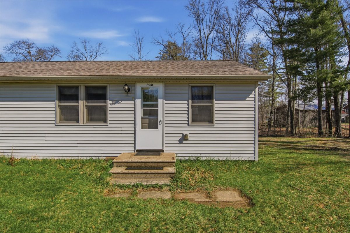 1930 Pinewood Avenue, Chetek, WI