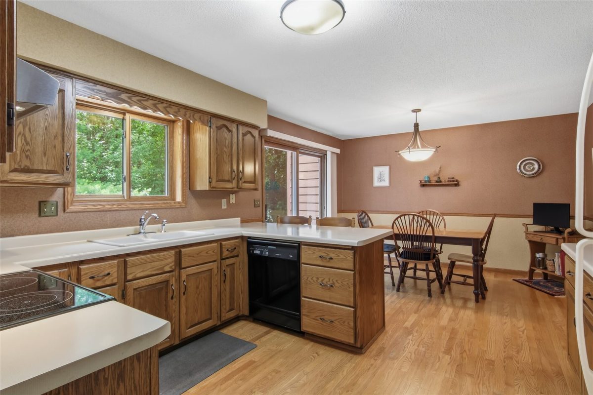 4616 Havenwood Lane, Eau Claire WI 54701 - Residential house for sale - MLS #1603286 - image9