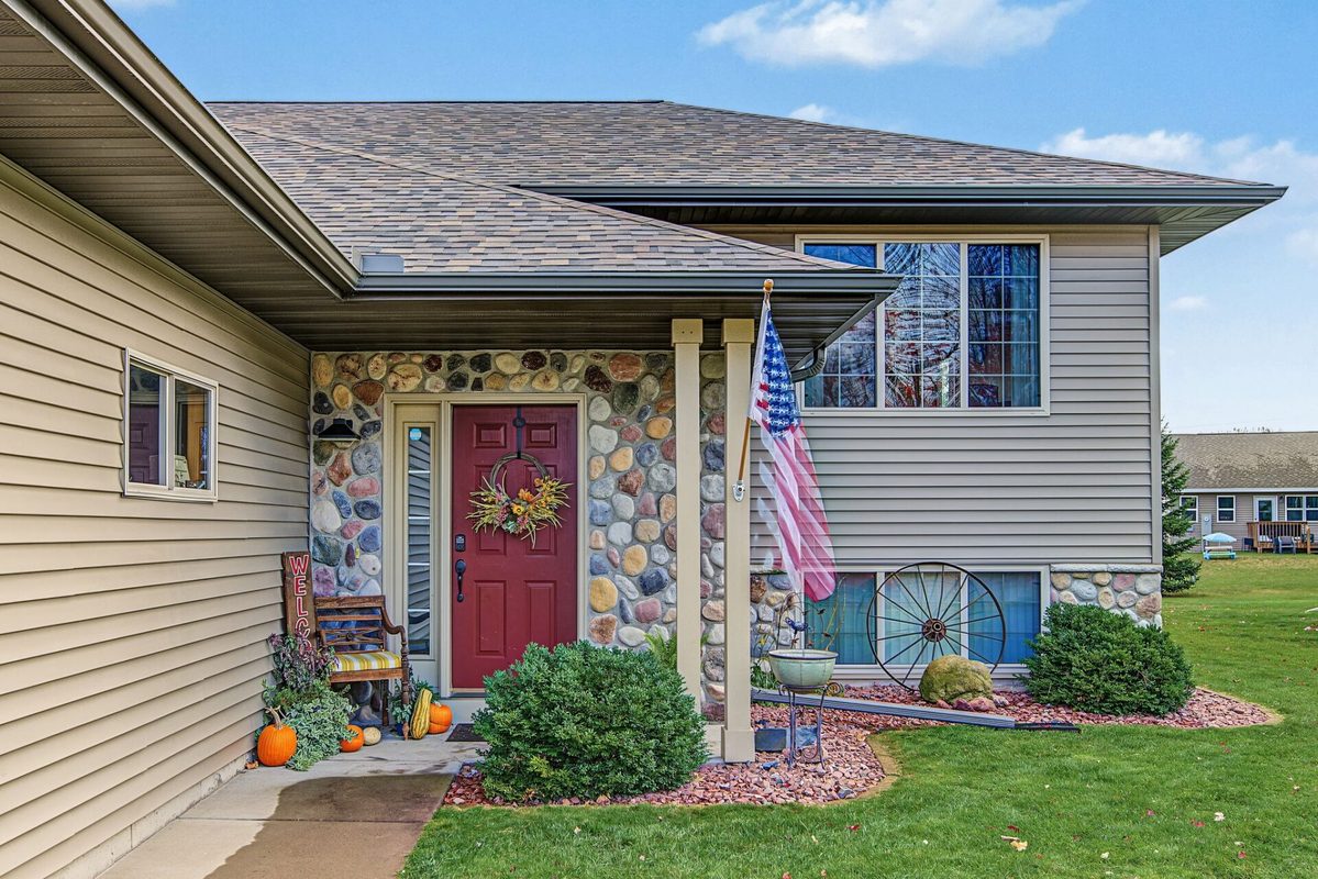 332 Jackson Avenue, Fall Creek WI 54742 - Residential house for sale - MLS #1606330 - image3