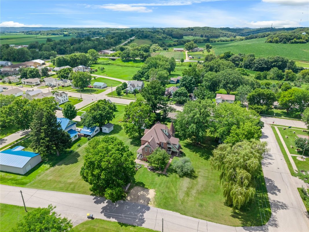 22961 Church Street, Ettrick, WI